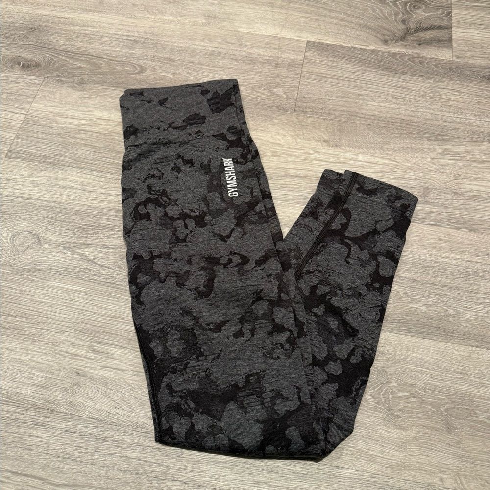 Gymshark Black and Grey Patterened Leggings